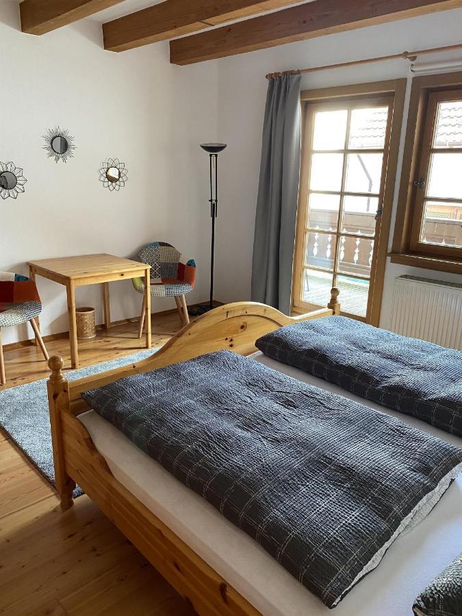 Gaestehaus Winzerhof Bader Heuchelheim-Klingen Eksteriør bilde